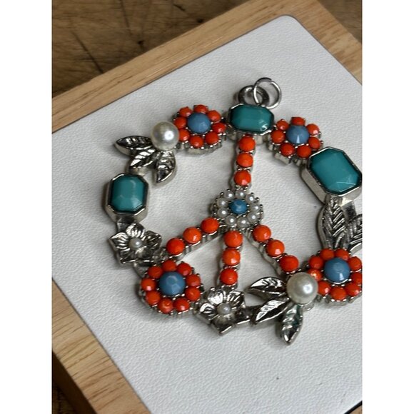 Metallic Floral Peace Sign Pendant With Orange & Turquoise Beads Faux Pearls & S - Picture 2 of 5